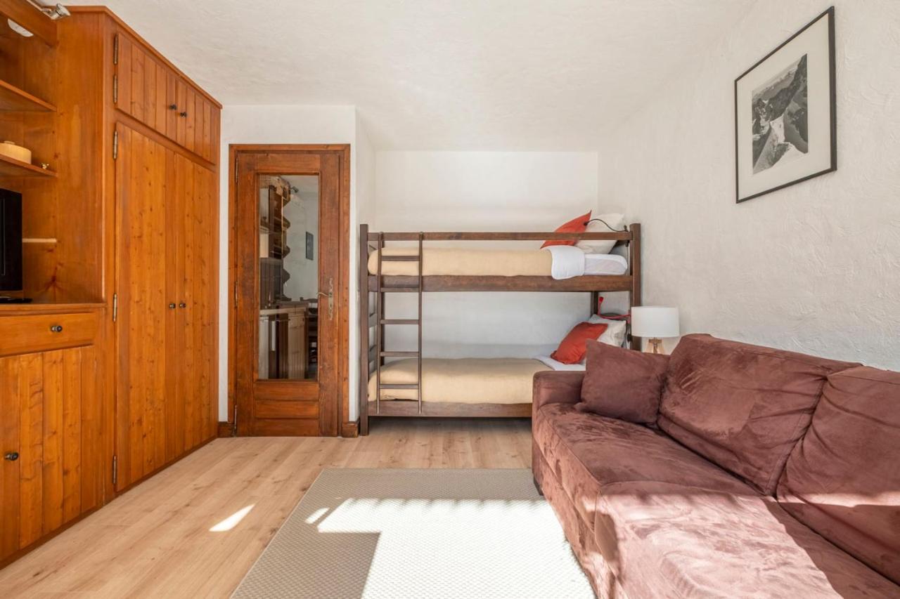 Nice Studio With Balcony In Chamonix Buitenkant foto